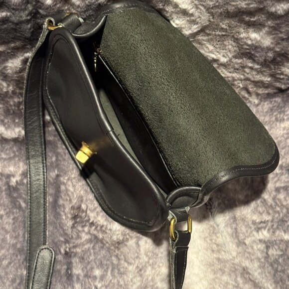 Delightful 90's Vintage Coach Cross-body bag (9981) in black - Picture 6 of 8
